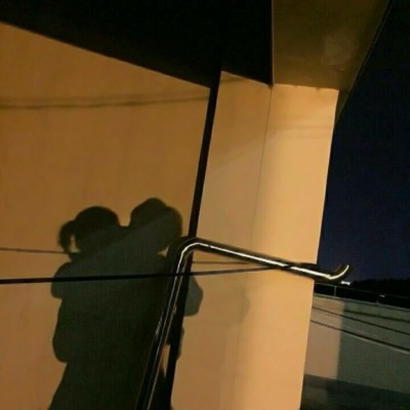 高清唯美的夜晚影子情侣头像图片 影子情侣头像