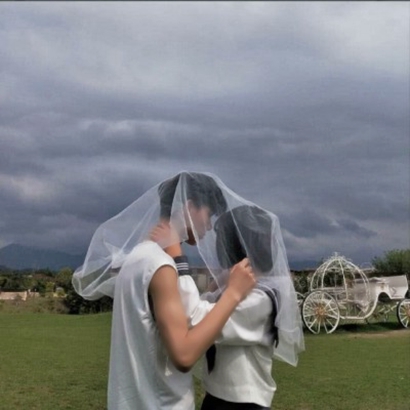 高清唯美穿婚纱的情侣头像一对两张 唯美结婚照头像