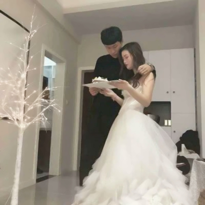高清唯美穿婚纱的情侣头像一对两张 唯美结婚照头像