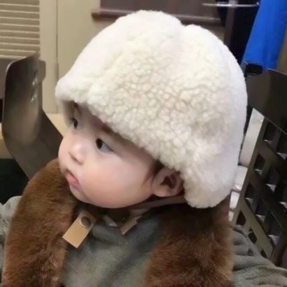 超萌可爱的萌娃情侣头像高清韩国图片 情头萌娃一男一女分开