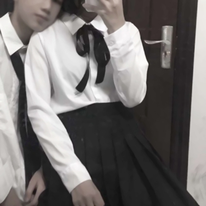 高清不露脸的情侣头像衬衫部位图两张 衬衫情侣头像一男一女