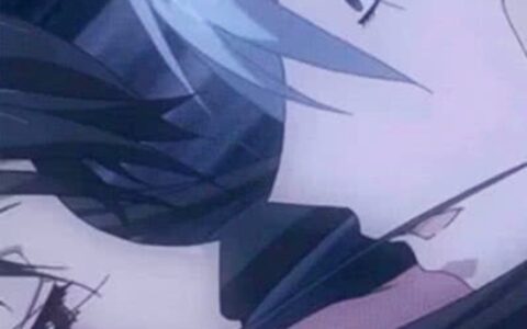 所有的时间陪在你身边 动漫男女主角情侣头像图片