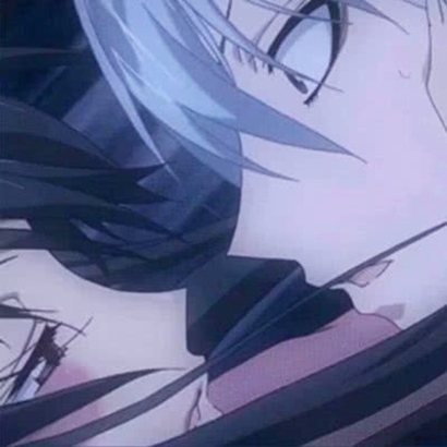 所有的时间陪在你身边 动漫男女主角情侣头像图片