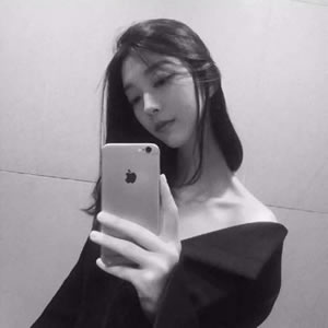 高清霸气的情侣头像一对拿手机图片 手机控情侣头像一对两张
