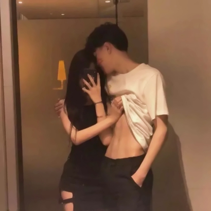 高清时尚的潮流个性情侣头像一对两张图片 潮流情侣头像两张