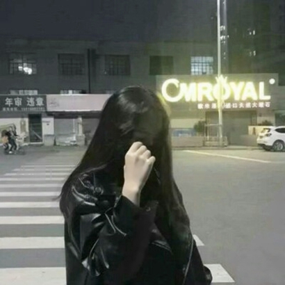 高清一对两张的一男一女情头好看图片 一男一女真人情头