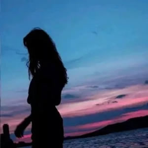 高清唯美的夕阳下情侣头像图片 单人夕阳情头男女各一张