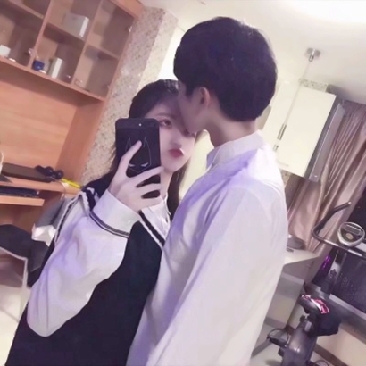 高清好看的2019年最潮的情侣头像图片 2019最潮情侣头像一对两张