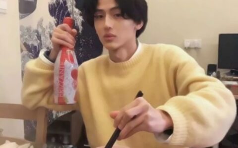 高清好看的抖音流行情侣头像最新款图 抖音最新情侣头像一对两张