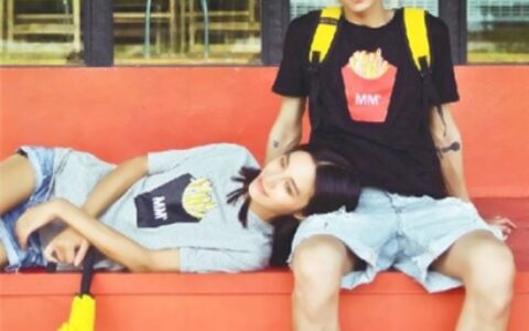 高清双人的情头一对两张高清图片 男女情头一左一右