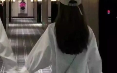 高清好看的情侣打闹甜蜜情侣头像图片 情侣打闹唯美温馨头像