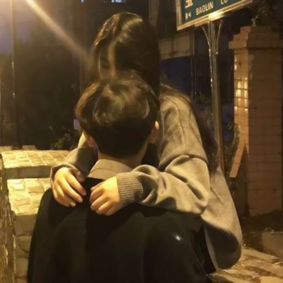 四组高清不露脸的情侣头像真人背影双人 真人情侣头像两张背影