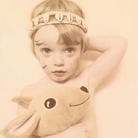 可爱的小男孩小女孩情侣很般配 小孩情侣头像一男一女
