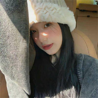 唯美又有个性的女生头像 清冷感超酷精致好看女生头像合集
