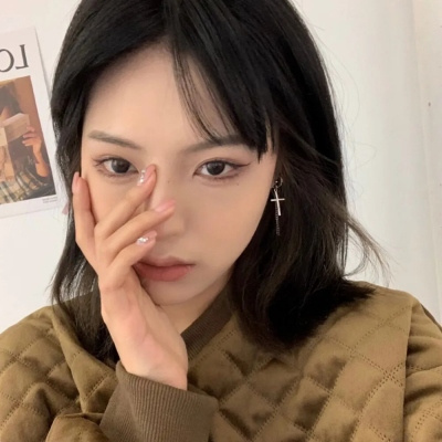 唯美又有个性的女生头像 清冷感超酷精致好看女生头像合集