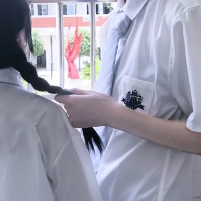 超漂亮又很精致的优质情侣头像 很有青春感的超浪漫情侣头像