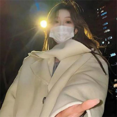 简单很幸福的情侣头像 真人版幸福的甜蜜日常情侣头像