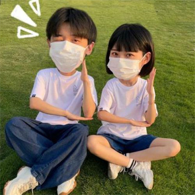 简单很幸福的情侣头像 真人版幸福的甜蜜日常情侣头像
