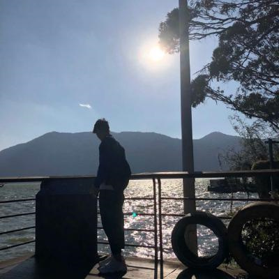 不易被发现的氛围感情头图片 2023一男一女分开有意境的情侣头像