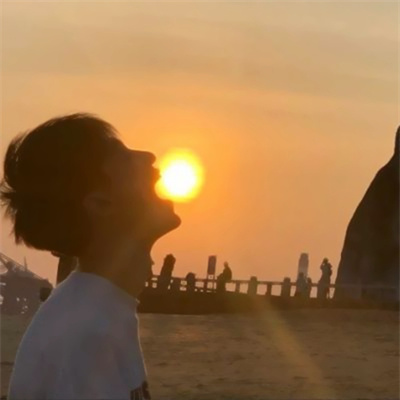 一男一女不易发现但超好看的情头 好看简约干净的高级单张情头
