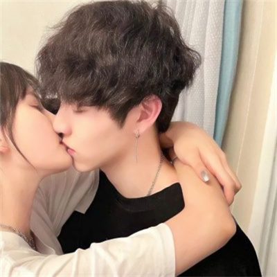 最新双人超甜简约高级微信情头 干净好看的清爽优质情侣头像