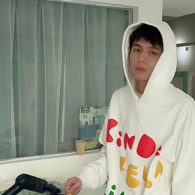 罕见又很好看的单人情侣头像 高级情侣头像男女一人一张不明显