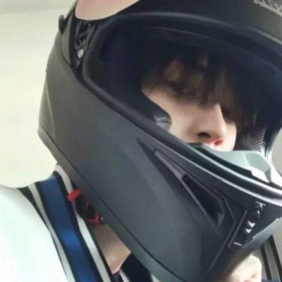 阳光一点的气质男头合集 阳光的又很帅气的精致男生头像