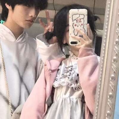唯美情侣最新微信头像图片大全 真人情侣头像图片一人一张双人