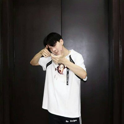 第一眼就吸引人的情侣图片 让人过目不忘的情侣真人头像