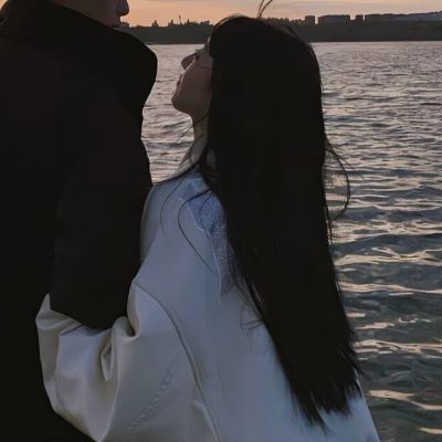 唯美高清情侣真人头像图片大全 特别社会的情侣头像图片霸气