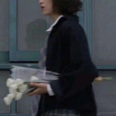个性情侣专用高清真人微信大图 不明显情头真人一男一女可爱