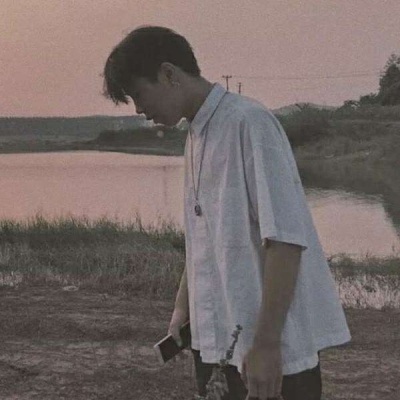 个性情侣专用高清真人微信大图 不明显情头真人一男一女可爱