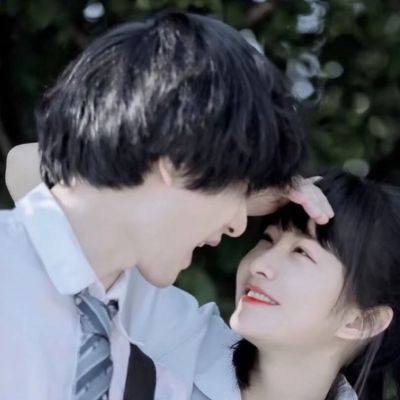 甜蜜幸福情头浪漫唯美图片大全 微信情侣头像一对两张最火爆