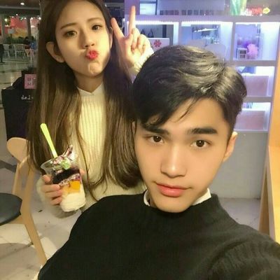 唯美情侣高清浪漫头像图片 情侣头像超甜接吻两人真人