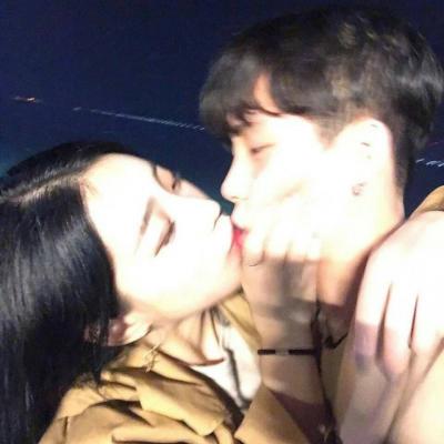 唯美男生帅气高清图片大全 超甜情侣头像高清一对真人