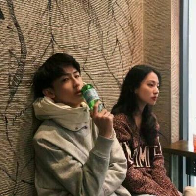 可爱情侣真人图片大全 抖音最火的唯美情侣头像