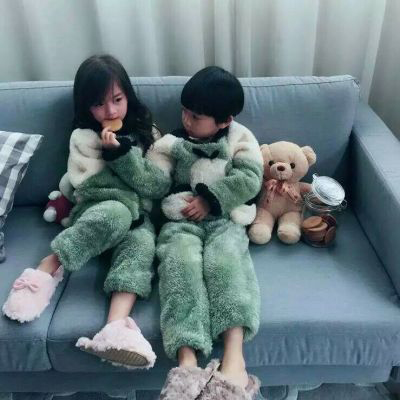 乖巧唯美情侣图片大全 可爱小孩情侣头像超萌