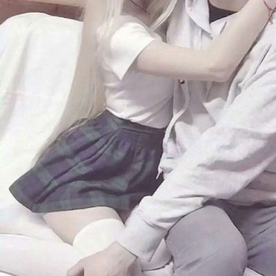 很污的情头唯美浪漫 情侣暧昧头像接吻