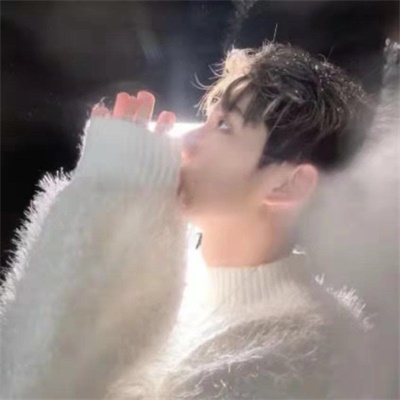 情头可爱不容易看出来 不显眼的情侣头像一男一女