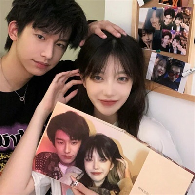 唯美情头像情侣一对两张 高质量情头双人两张真人