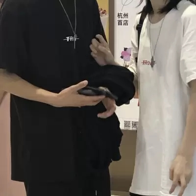 唯美头像情侣真人 浪漫意境情侣图片