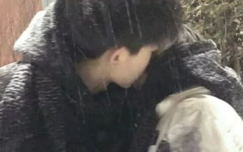 浪漫甜蜜头像情侣 雪景情侣图片大全唯美