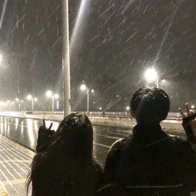浪漫甜蜜头像情侣 雪景情侣图片大全唯美