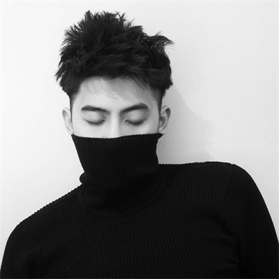 酷酷的真人高清图片 一左一右高冷情侣头像