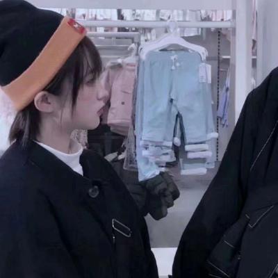 美好的青春就在此刻 甜酷学生版情侣头像