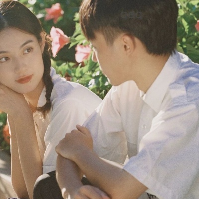 小清新甜蜜照片 一男一女文艺青年情头