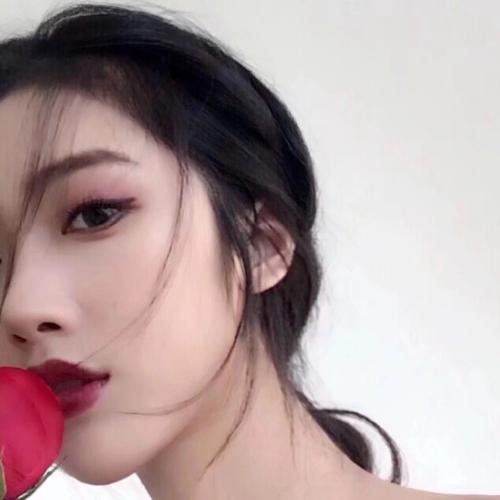 唯美浪漫一男一女 情侣头像2021一人一张