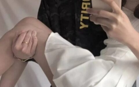 潮牌情侣头像,高清一对两张的流行情头潮图高清