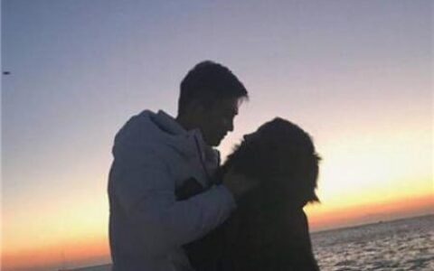 微信情侣头像一左一右成熟唯美真人图片