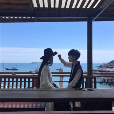 微信情侣头像一左一右成熟唯美真人图片
